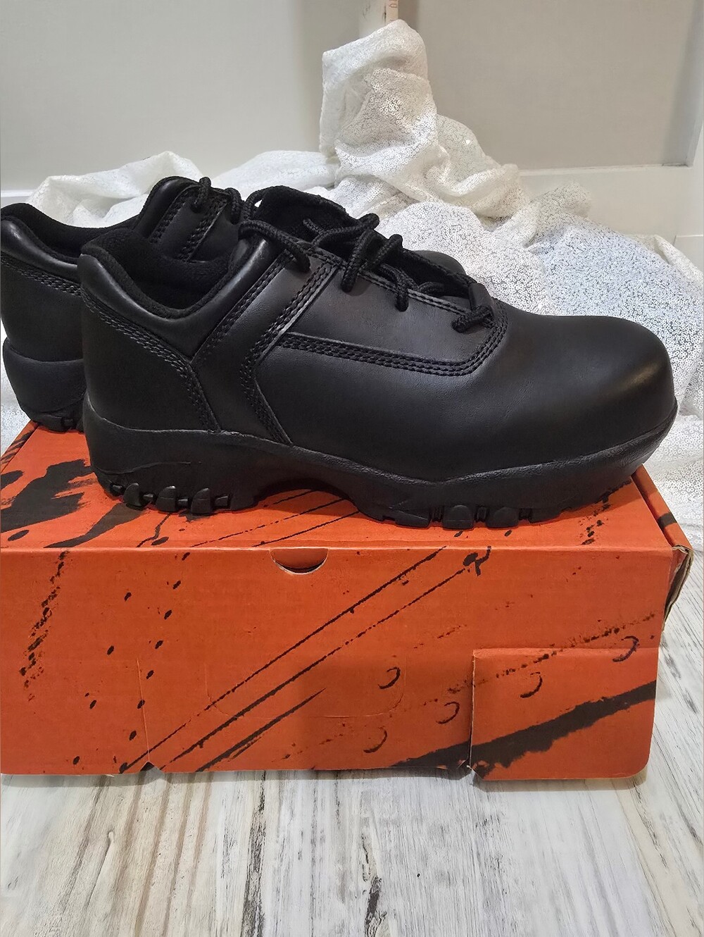 Worx by Red Wing Oxford Shoes model 6510 New Size 8 WW Black